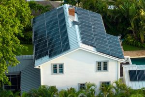 4 Reasons Why Soft Washing Is Best for Solar Panel Cleaning